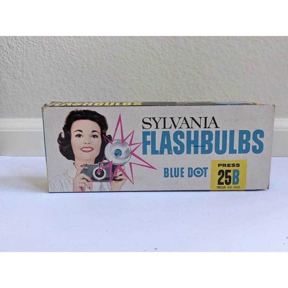 Vintage Sylvania Press‎ 25B Blue Dot Flashbulbs 12-Pack In Original Box NOS